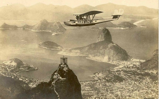 Illustration for article titled Viaje al pasado: fotos de lugares icónicos durante su construcción